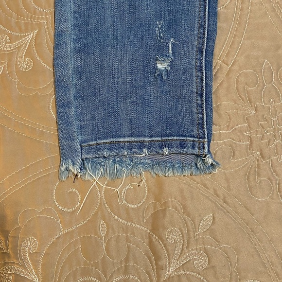 Risen Frayed Distressed Straight Leg Denim Jeans RDP1262 Womans Size 32/15 NWT - Picture 11 of 14